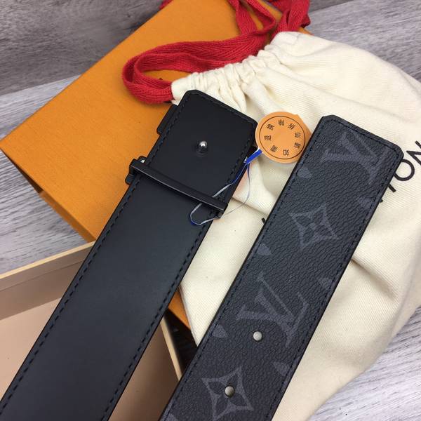 Louis Vuitton 40MM Belt LVB00356